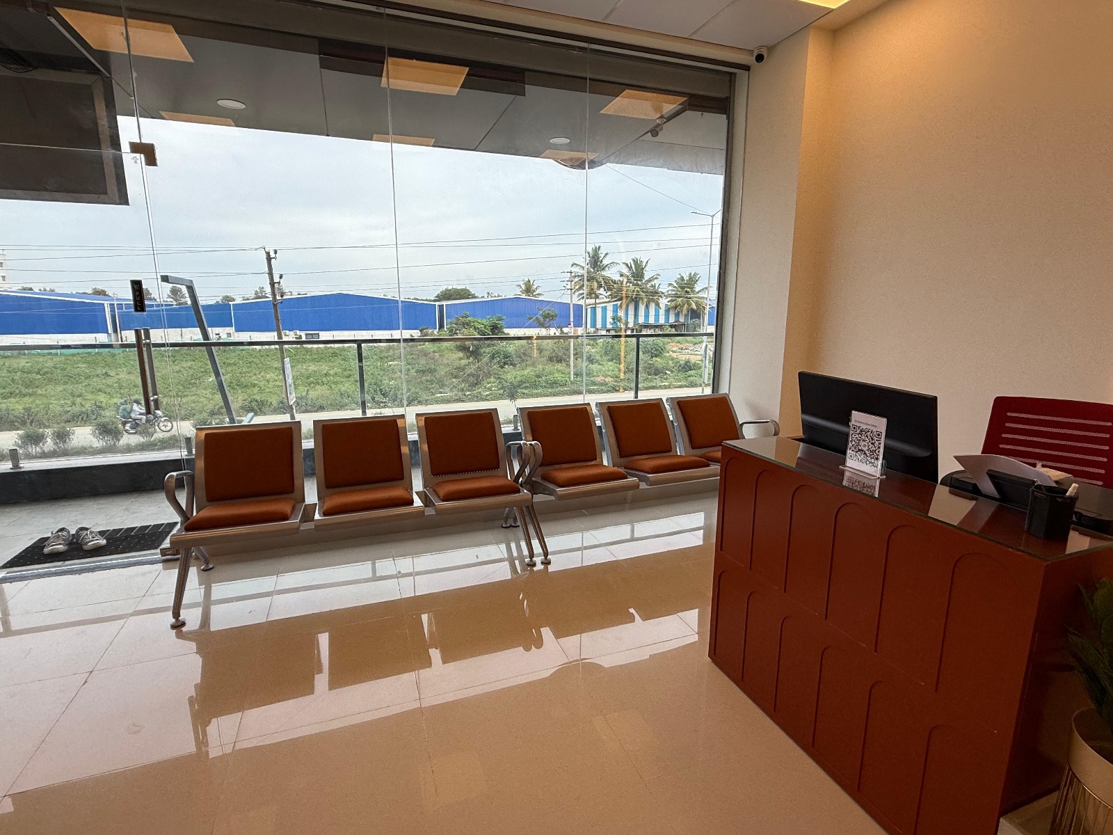 Dr. Richa's Eye Clinic Reception Area